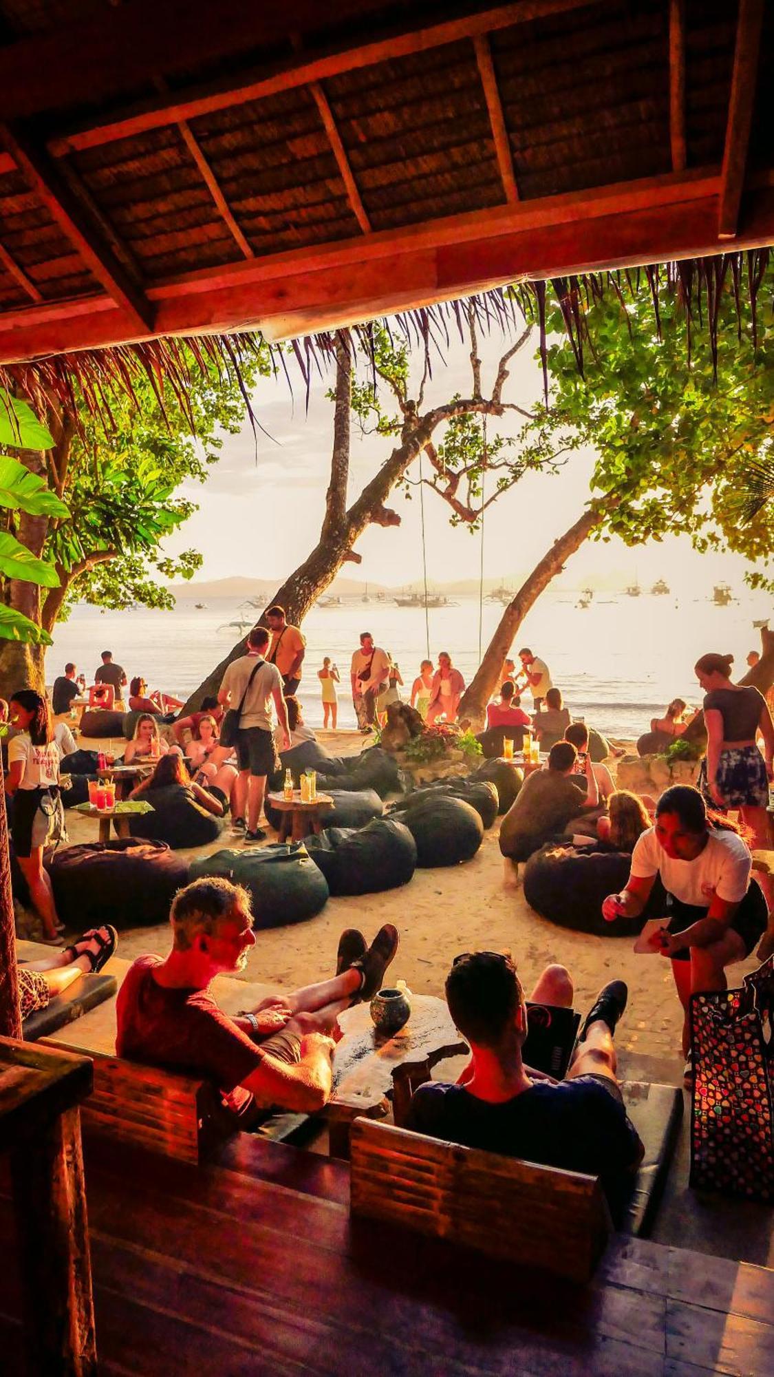 Sip Sunset Hostel And Lounge El Nido Ngoại thất bức ảnh